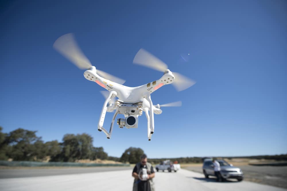 10 Rekomendasi Drone Terbaik 2022