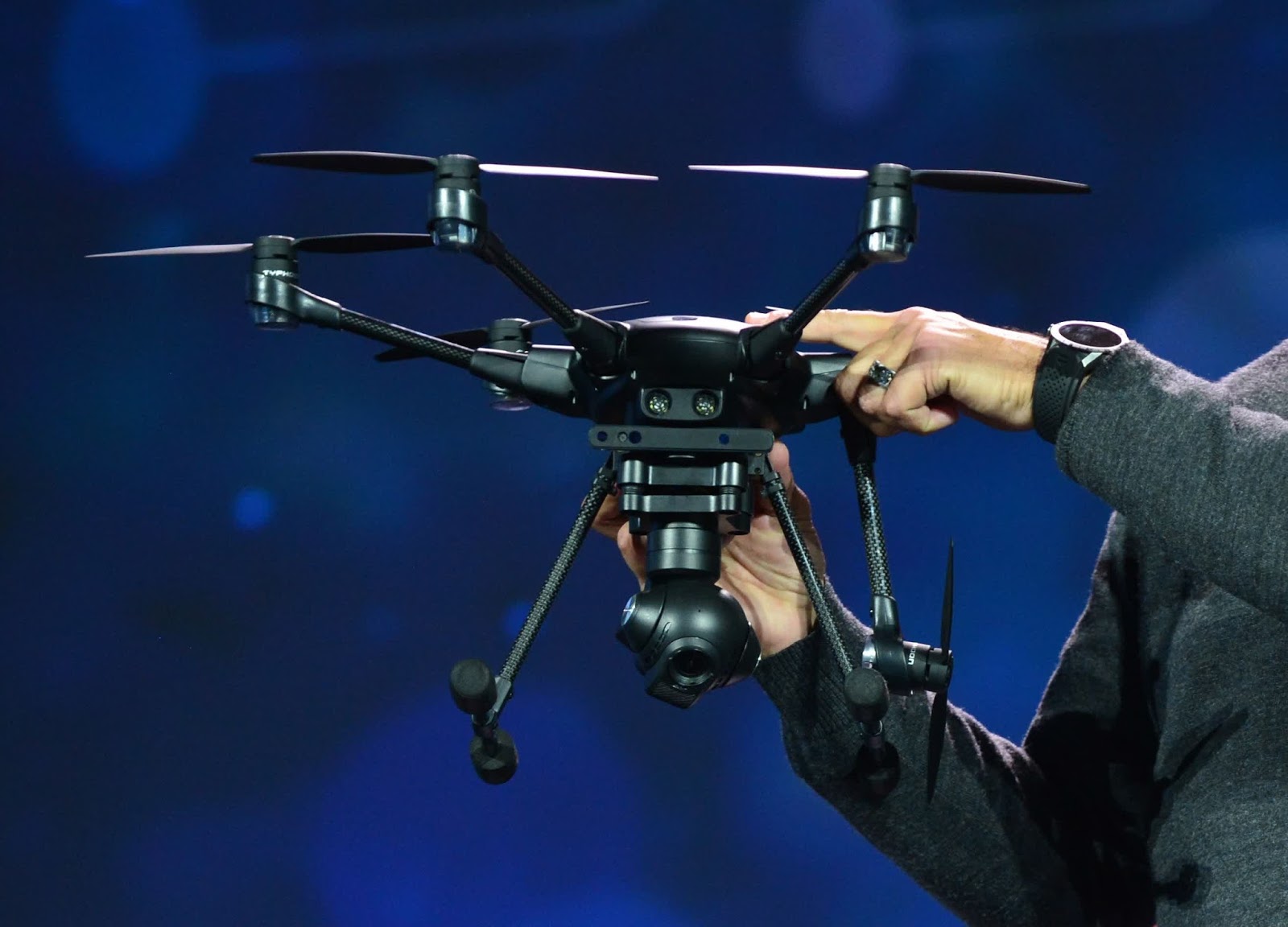 drone Spesifikasi Yuneec Typhoon H Drone Terbaik CES 2016