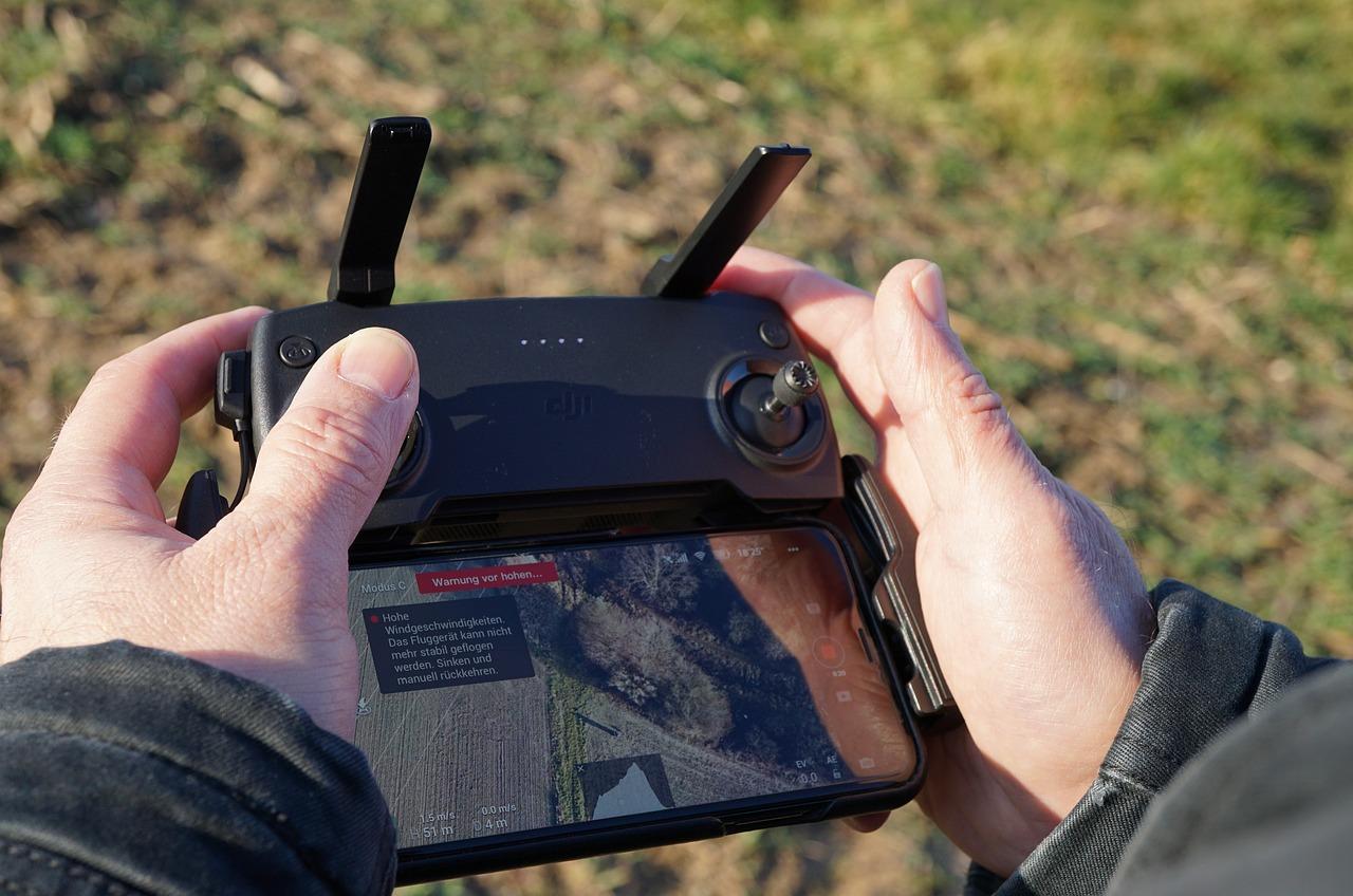 Tips Memilih Drone Untuk Profesional Kotomono.co