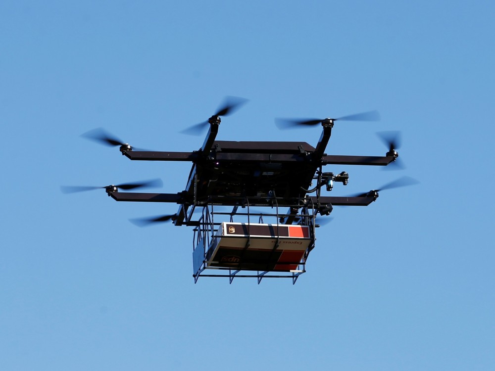 Indonesia Sukses Uji Coba Pengiriman Barang Menggunakan Drone